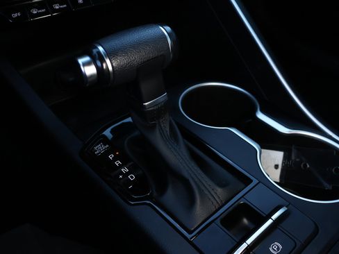 Used 2023 Kia K5 LXS image 16