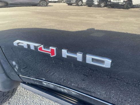 Used 2023 GMC Sierra 2500 AT4 w/ AT4 Premium Plus Package image 30