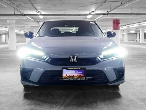 Used 2022 Honda Civic Sport image 12