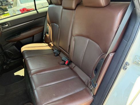 Used 2014 Subaru Outback 2.5i Limited AWD/4WD image 7