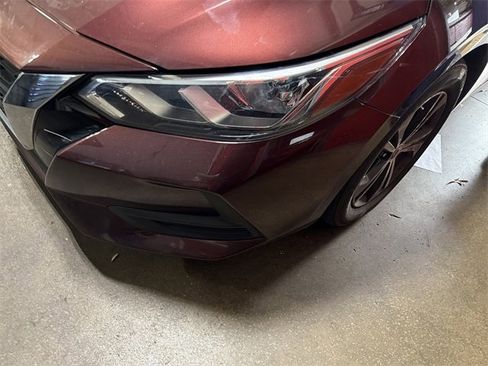 Used 2023 Nissan Sentra SV w/ Lighting Package image 3