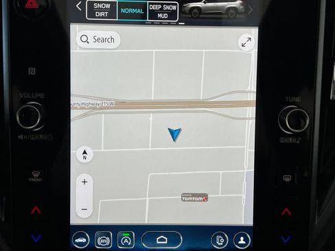 Used 2025 Subaru Forester Limited image 21