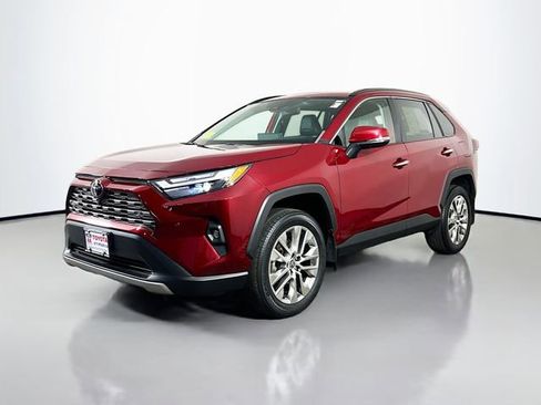 Certified 2022 Toyota RAV4 Limited image 2