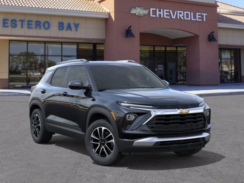 New 2026 Chevrolet TrailBlazer LT w/ LT Cold Weather Package FWD image 31
