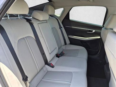 Used 2023 Hyundai Sonata SEL FWD image 18