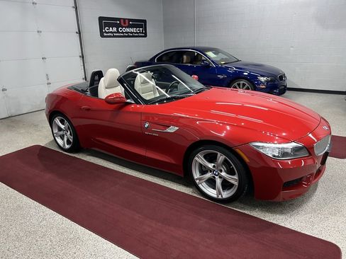 Used 2016 BMW Z4 sDrive35i image 11