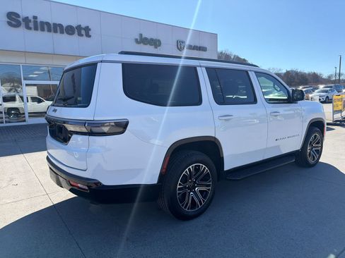 New 2026 Jeep Grand Wagoneer 4X4 image 6