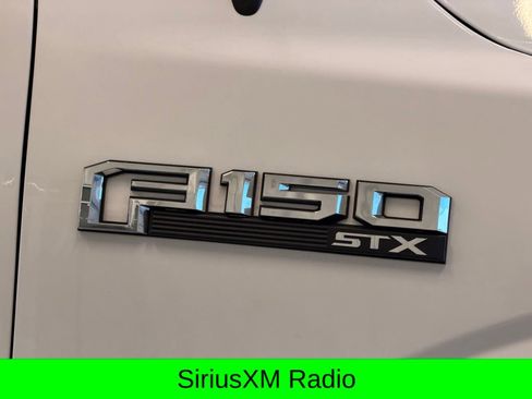 Used 2020 Ford F150 XL w/ Equipment Group 101A Mid AWD/4WD image 3