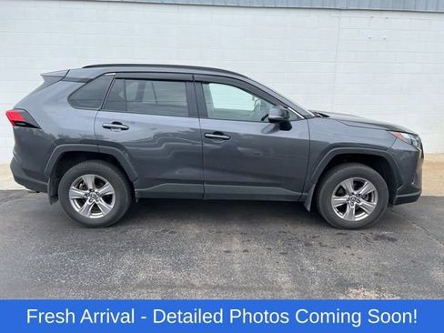 Used 2023 Toyota RAV4 XLE w/ Convenience Package AWD/4WD image 5