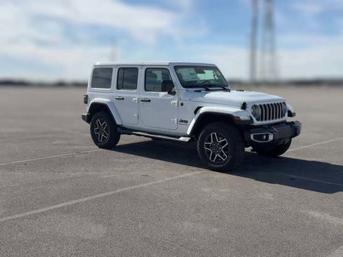 New 2026 Jeep Wrangler Sahara image 16