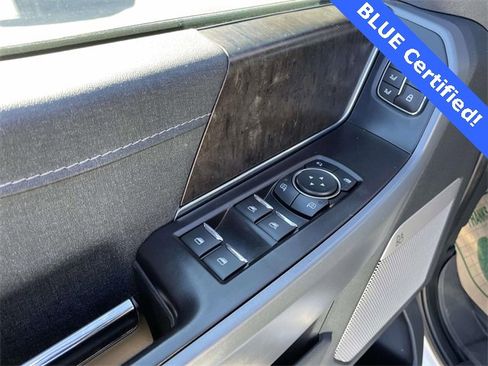 Certified 2022 Ford F150 Lariat w/ Equipment Group 501A Mid image 17