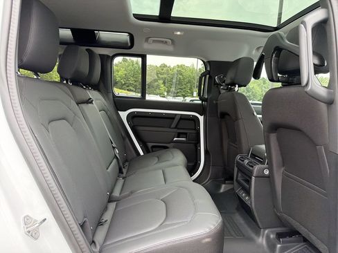 Used 2025 Land Rover Defender 110 S AWD/4WD image 13