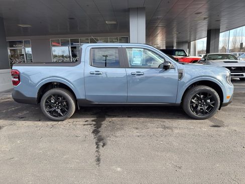 New 2026 Ford Maverick Lariat w/ Black Appearance Package image 10