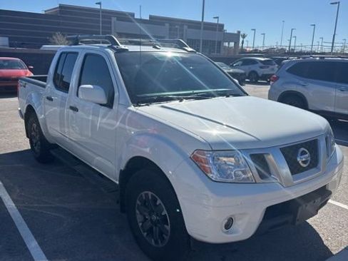 Used 2019 Nissan Frontier PRO-4X w/ Pro-4x Luxury Package image 2