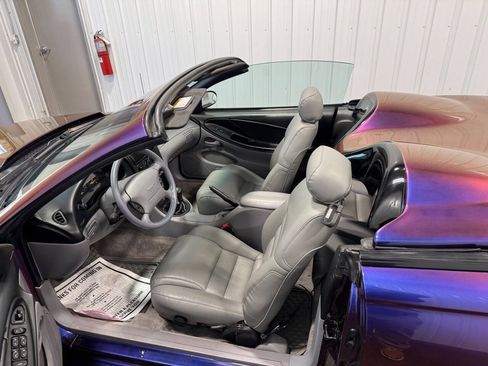 Used 1995 Ford Mustang GT RWD image 7