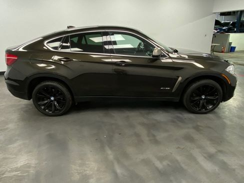 Used 2017 BMW X6 xDrive35i image 7