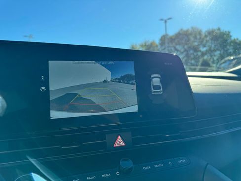 Certified 2025 Hyundai Elantra N image 9