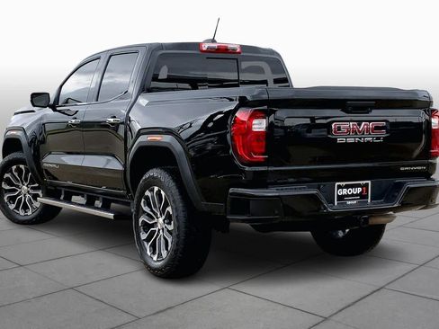 Used 2024 GMC Canyon Denali image 11