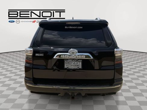Used 2022 Toyota 4Runner Limited AWD/4WD image 4