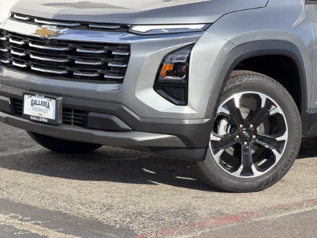 New 2027 Chevrolet Equinox LT w/ LPO, Floor Liner Package FWD image 7