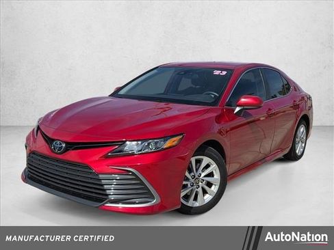 Certified 2023 Toyota Camry LE image 1