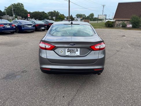 Used 2013 Ford Fusion S FWD image 6