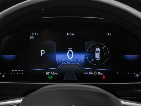 Used 2024 Volkswagen Tiguan SE R-Line image 16