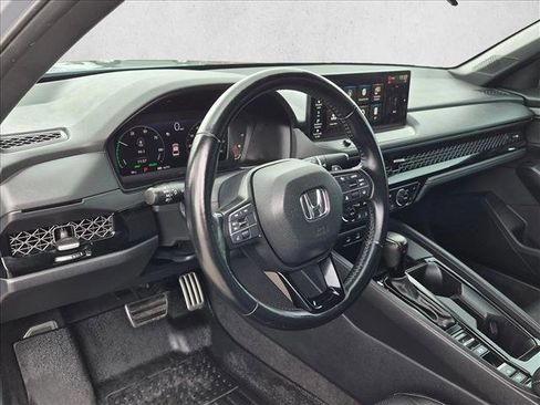 Used 2023 Honda Accord Sport image 10