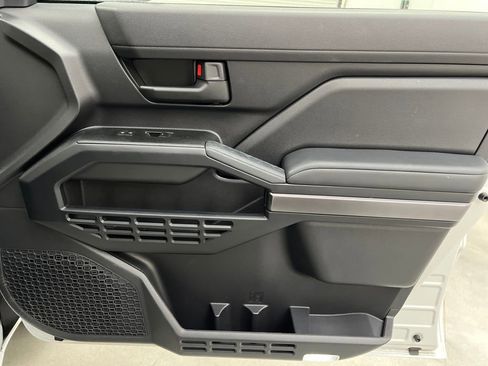 Used 2025 Toyota 4Runner SR5 image 24