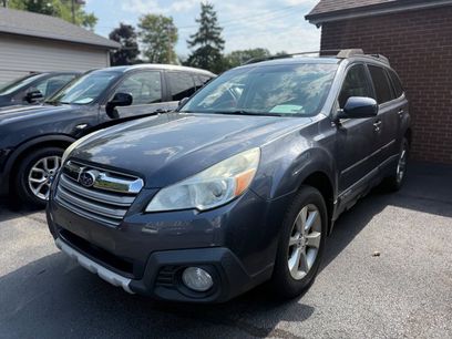 Used 2014 Subaru Outback 2.5i Limited w/ Moonroof Package