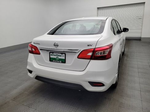 Used 2018 Nissan Sentra SV image 7