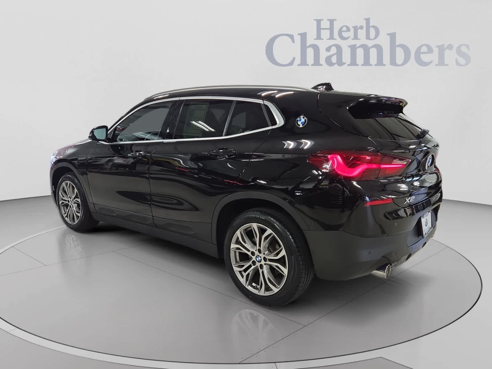Used 2021 BMW X2 xDrive28i w/ Premium Package AWD/4WD image 3
