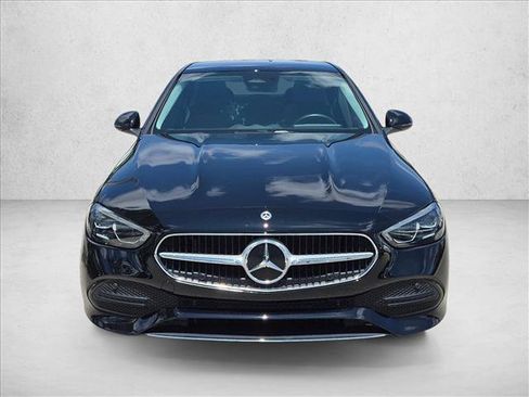 Used 2023 Mercedes-Benz C 300 4MATIC Sedan image 2