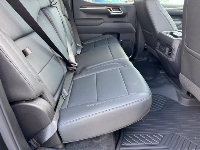 Used 2026 Chevrolet Silverado 1500 RST AWD/4WD image 9