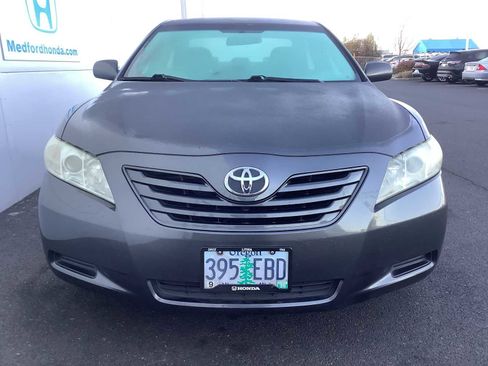 Used 2009 Toyota Camry LE image 9