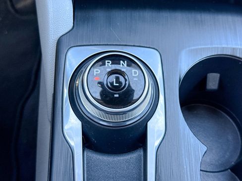 Certified 2023 Ford Escape Platinum image 30