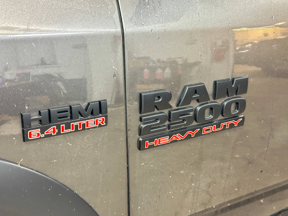 Used 2017 RAM 2500 Power Wagon w/ Leather & Luxury Group AWD/4WD image 6
