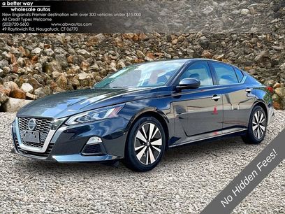 Used 2022 Nissan Altima 2.5 SV