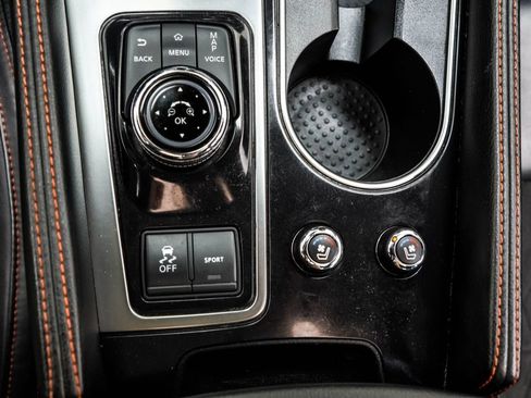 Used 2023 Nissan Maxima SR w/ Sport Mat Group FWD image 25