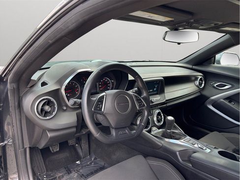 Used 2017 Chevrolet Camaro LT w/ RS Package RWD image 6