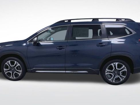 Used 2023 Subaru Ascent Limited w/ Technology Package AWD/4WD image 5