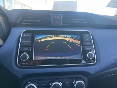 Used 2025 Nissan Versa SV w/ Trunk Package image 14