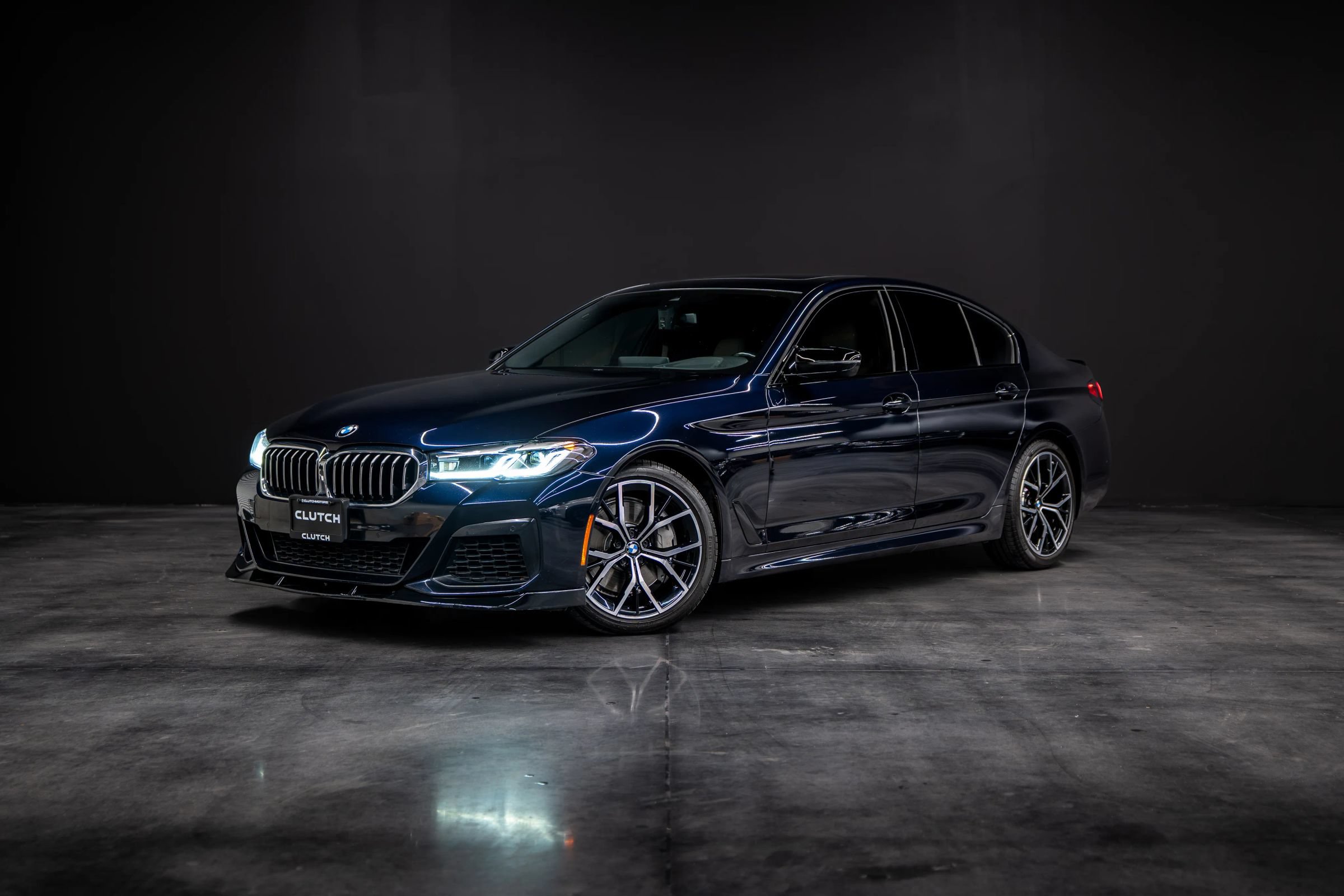 Used 2021 BMW 540i xDrive w/ M Sport Package AWD/4WD image 9