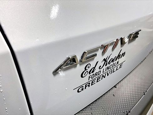 New 2026 Ford Escape Active image 9