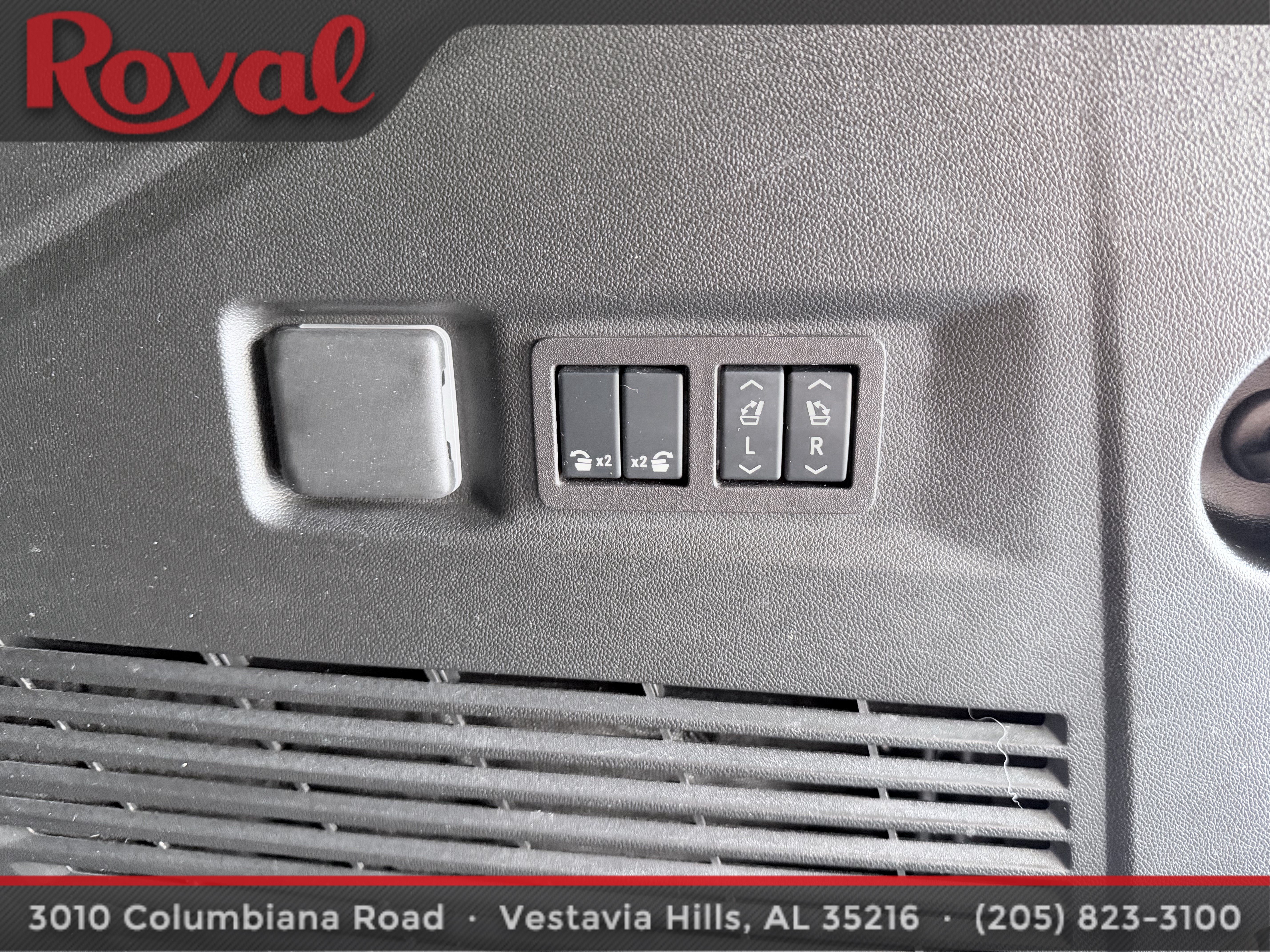 Used 2024 Chevrolet Tahoe RST w/ Luxury Package RWD image 8