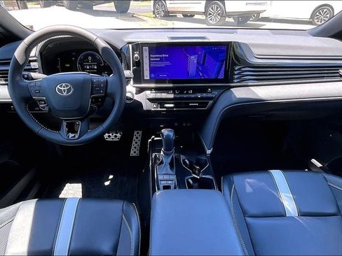 Used 2025 Toyota Camry SE w/ Multimedia Upgrade Package FWD image 15