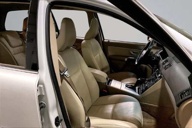 Used 2014 Volvo XC90 3.2 w/ Climate Package AWD/4WD image 9