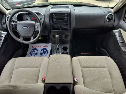 Used 2008 Ford Explorer Sport Trac XLT image 21