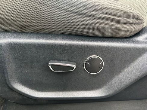 Used 2017 Ford F150 XLT w/ Equipment Group 301A Mid image 20