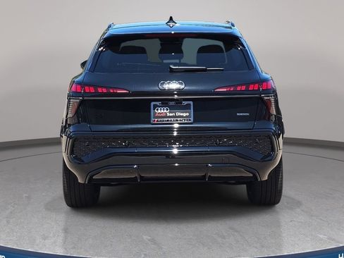 New 2026 Audi Q3 quattro 2.0T AWD/4WD image 6